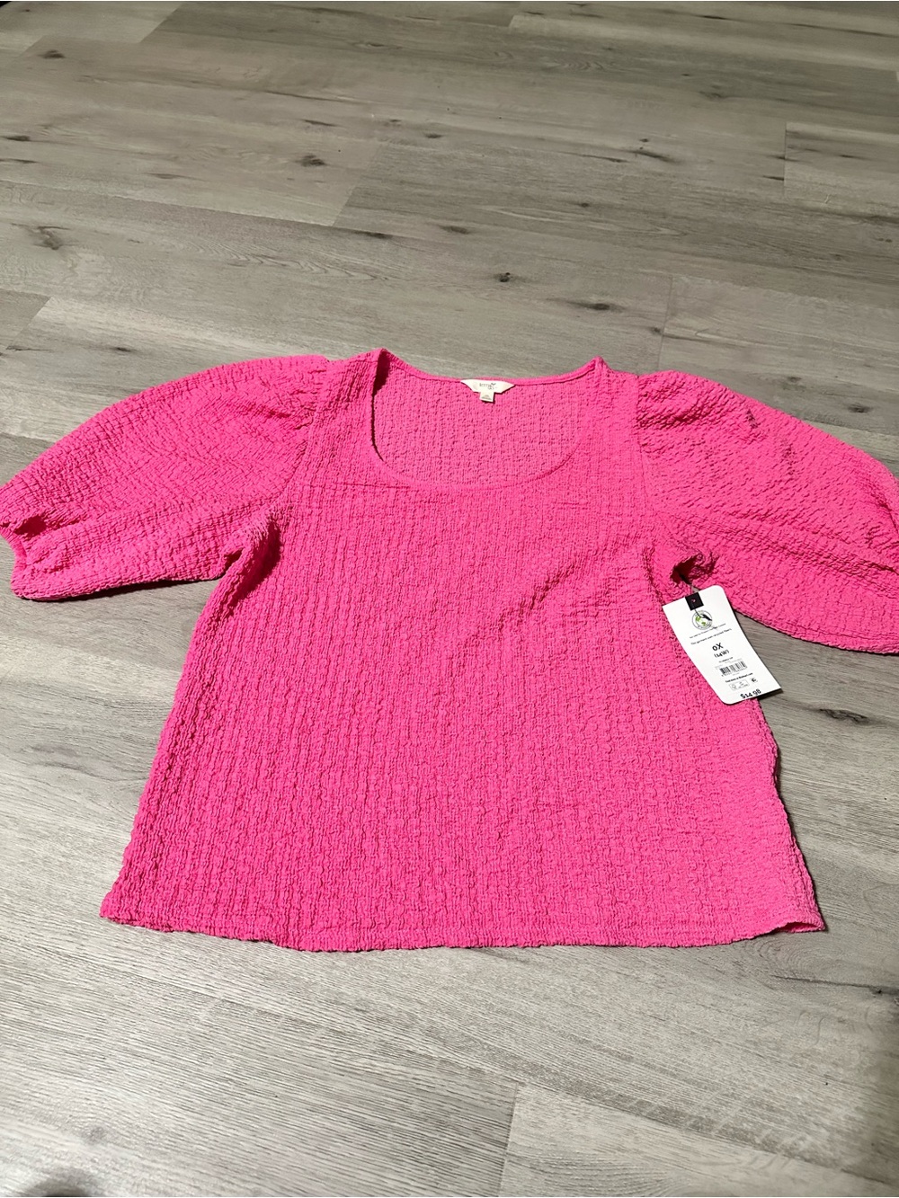 Time and Tru Hot Pink Textured Puff-Sleeve Top